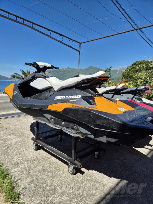 BRP - sea doo spark 3 up
