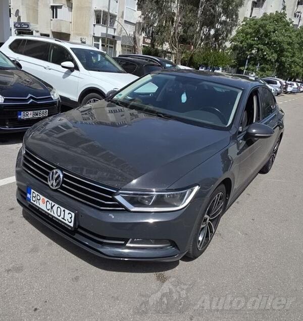 Volkswagen - Passat - 2.0 TDI