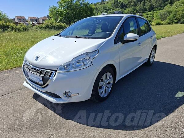 Peugeot - 208 - 1.4 hdi