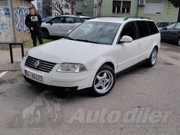 Volkswagen - Passat