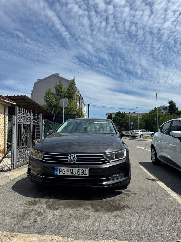 Volkswagen - Passat - 1.6