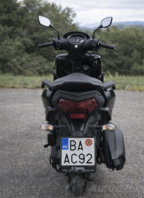 Yamaha - LCG125