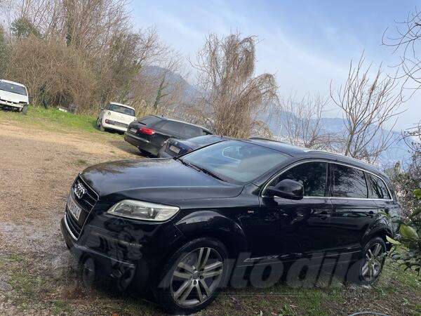 Audi - Q7 - 3.0 TDI QUTRO