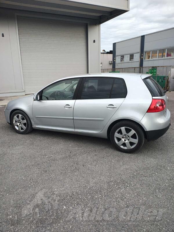 Volkswagen - Golf 5 - 2.0 TDI