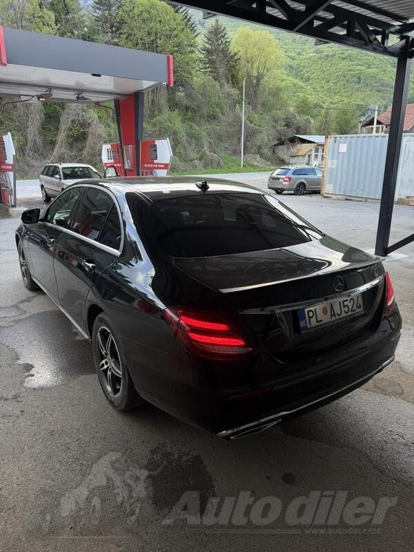 Mercedes Benz - E 220 - E220 d