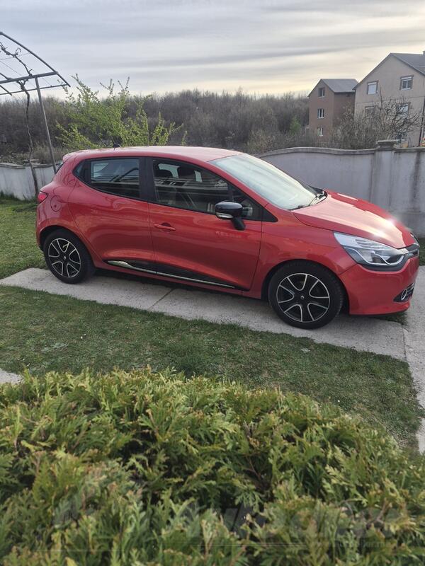 Renault - Clio - 1.5 dci