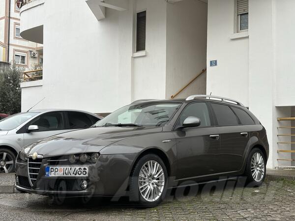 Alfa Romeo - 159 - 2.0 jtdm