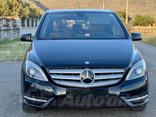 Mercedes Benz - B 200 - 1.8