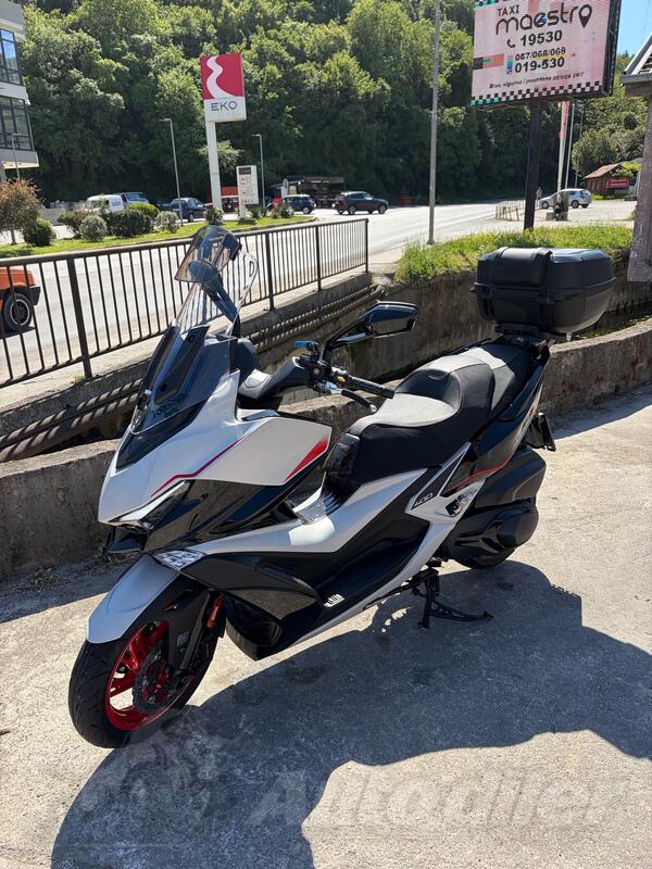 Kymco - xciting