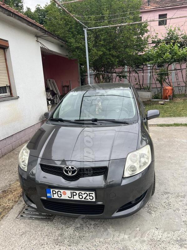 Toyota - Auris - 1.4