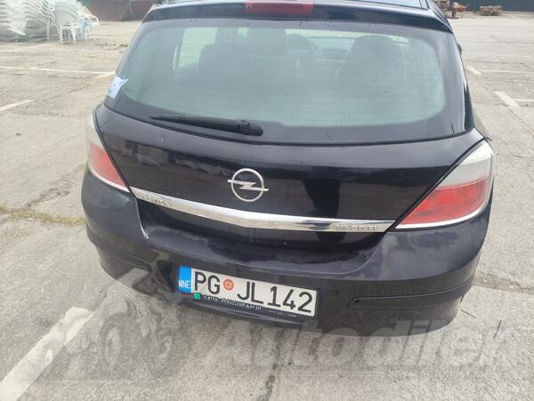 Opel - Astra