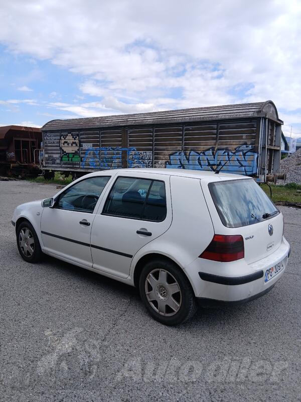 Volkswagen - Golf 4 - 1.9 SDI
