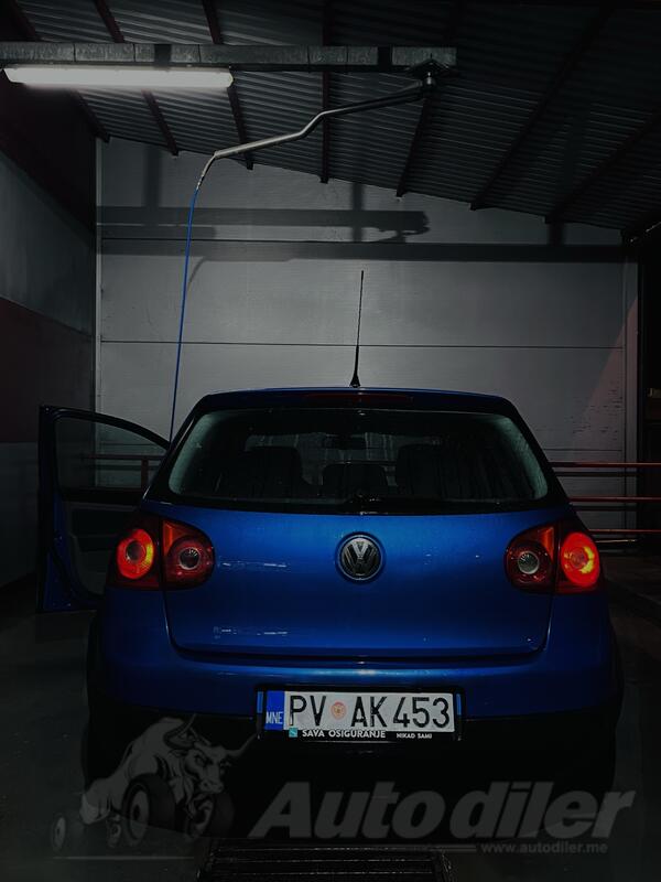 Volkswagen - Golf 5 - 1.9TDI