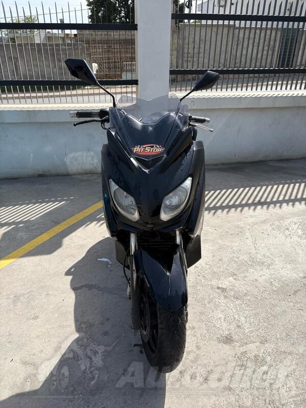Yamaha - X MAX 250