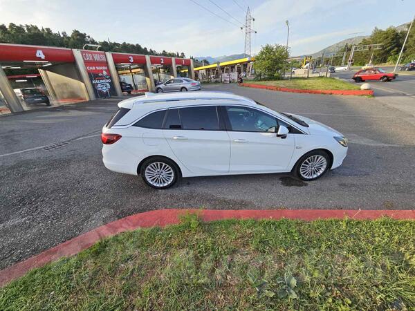Opel - Astra - 1.6
