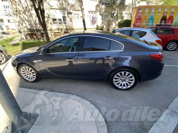 Opel - Insignia - 2.0 ecoflex