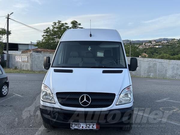 Mercedes Benz - sprinter