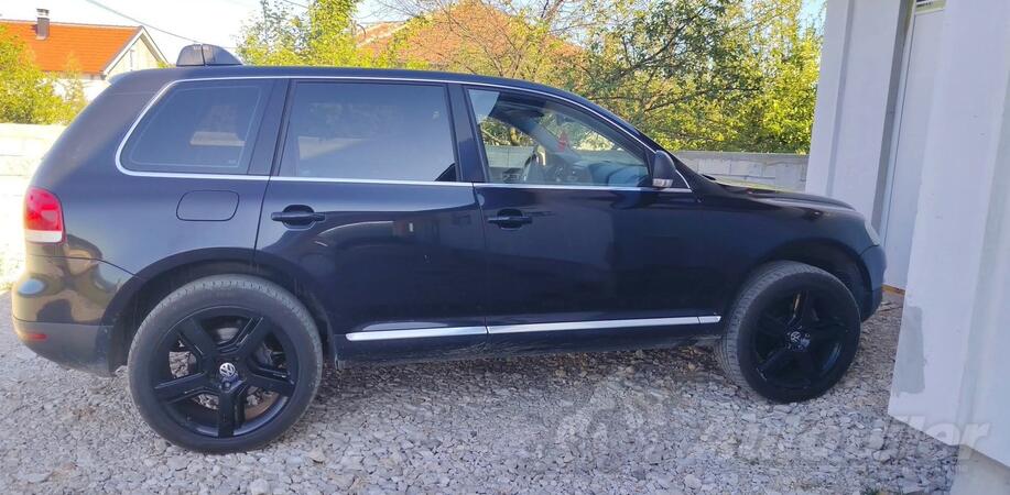 Volkswagen - Touareg - 3000