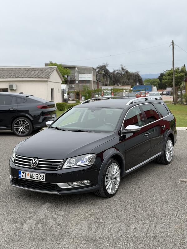 Volkswagen - Passat Alltrack - 2.0