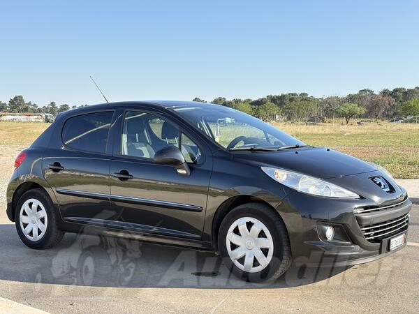 Peugeot - 207 - 1.6