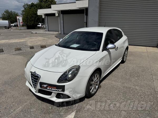 Alfa Romeo - Giulietta - AUTOMATIC 2.0 JTD