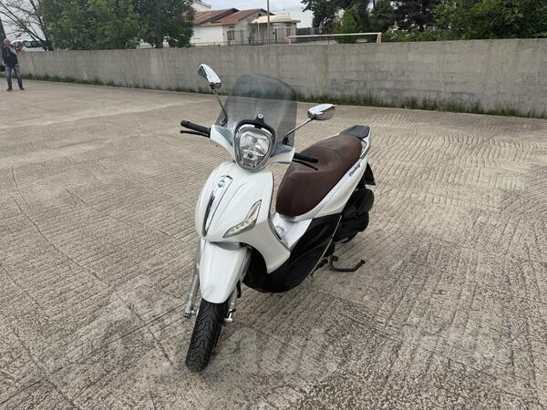 Piaggio - BEVERLY 300 ABS