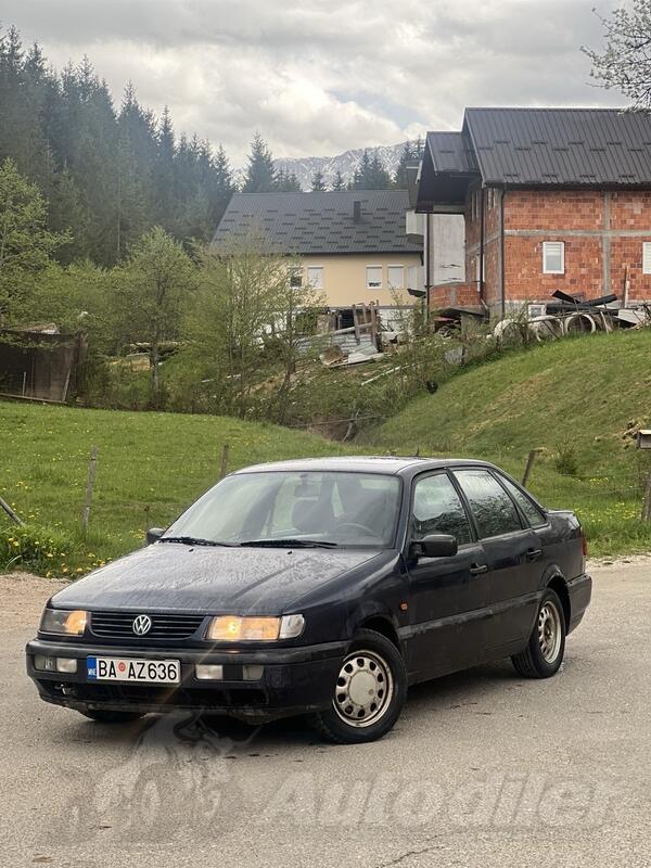 Volkswagen - Passat - 1,9D 50 KW