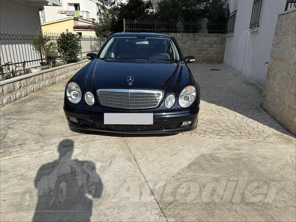 Mercedes Benz - E 220 - 2,2 dizel