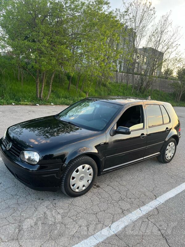 Volkswagen - Golf 4 - 1.9