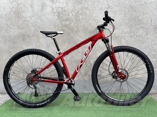 Felt - 29”