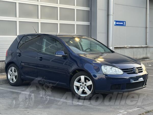 Volkswagen - Golf 5 - 1.9 TDI