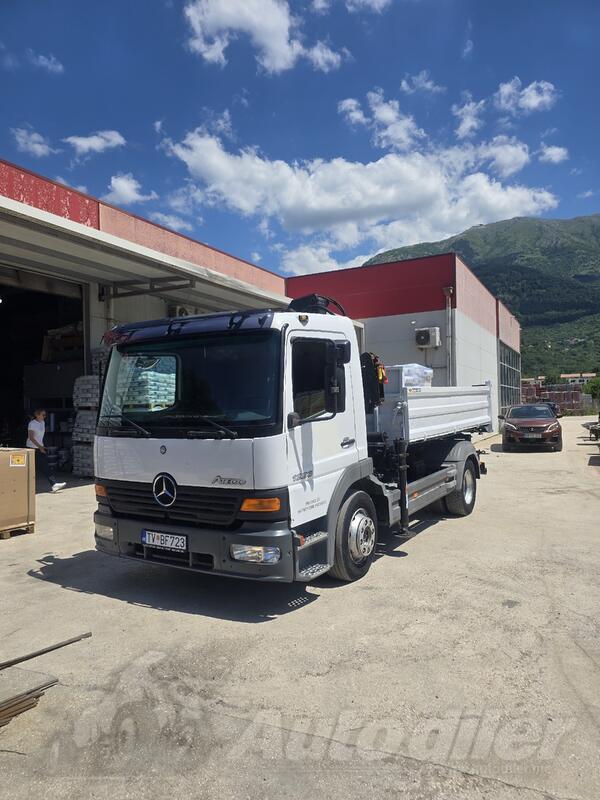 Mercedes Benz - 1223