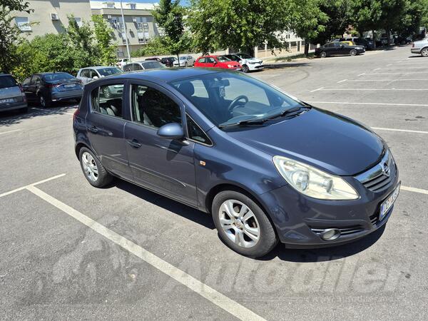 Opel - Corsa - ENJOY