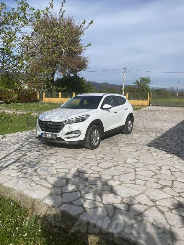 Hyundai - Tucson - 1.7 crdi