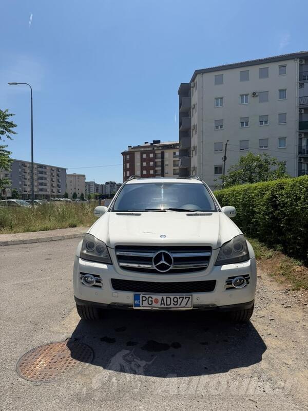 Mercedes Benz - GL 450 - GL 450 4 Matic