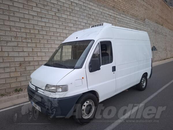 Peugeot - boxer 2,5D
