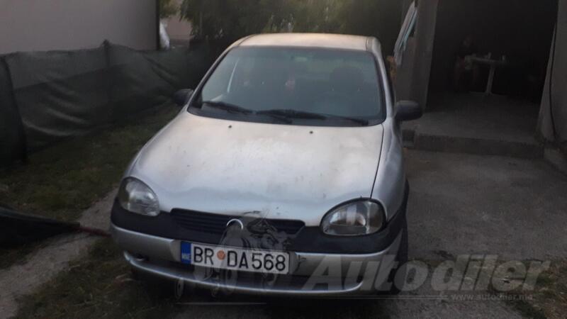 Opel - Corsa - 1.0