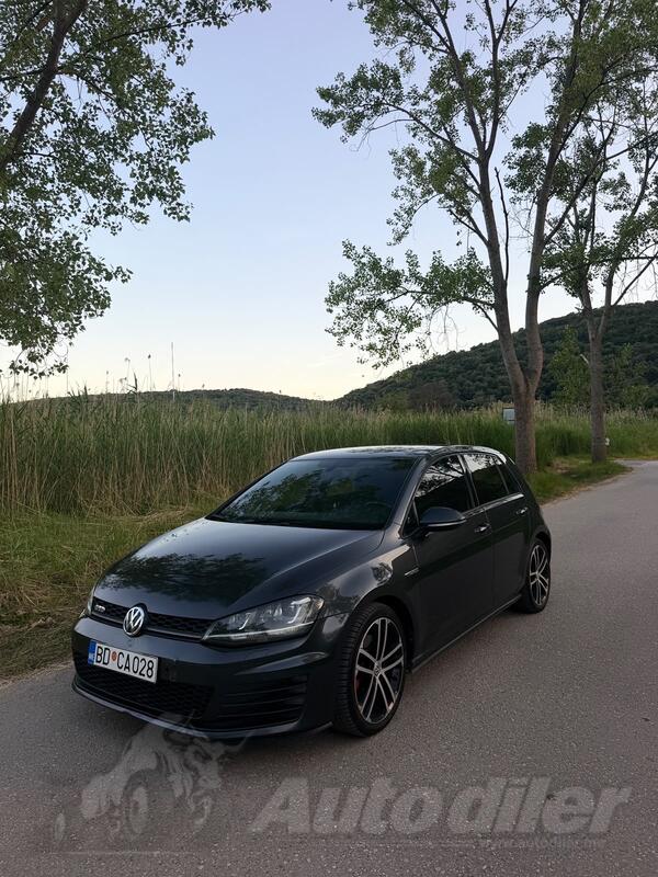 Volkswagen - Golf 7 - 2.0 GTD