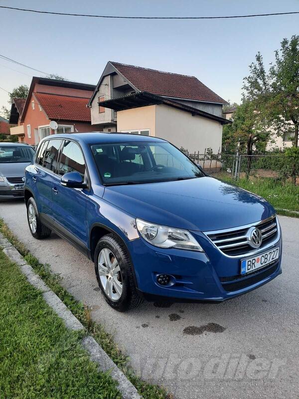 Volkswagen - Tiguan - 2.0 tdi