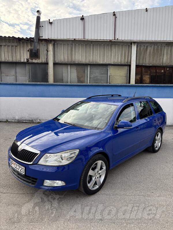 Škoda - Octavia - 1.6