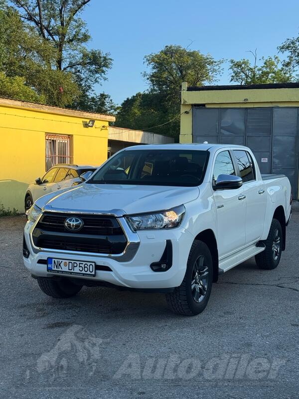 Toyota - Hilux - 2.4d