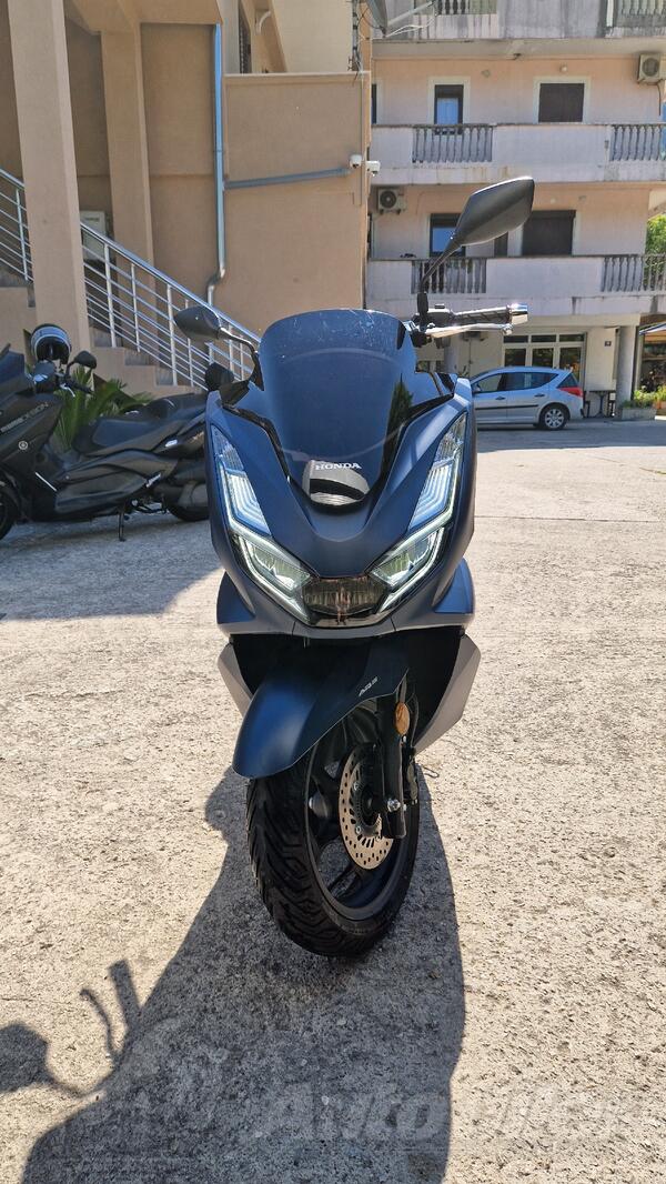 Honda - PCX 125