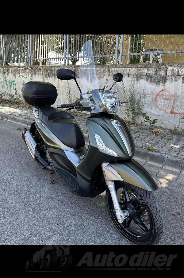 Piaggio - 350s