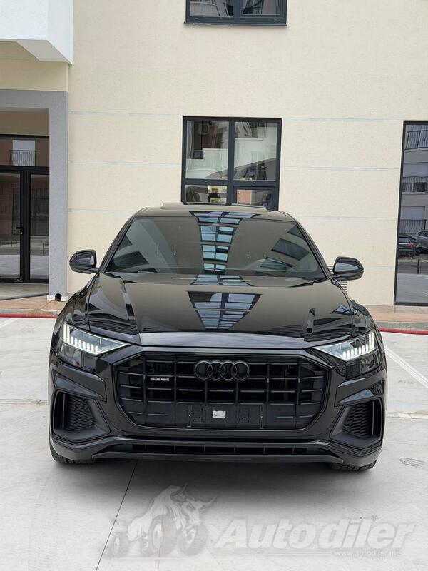 Audi - Q8 - 50TDI- 3.0 QUATTRO BLACK EDITION 3 x S LINE
