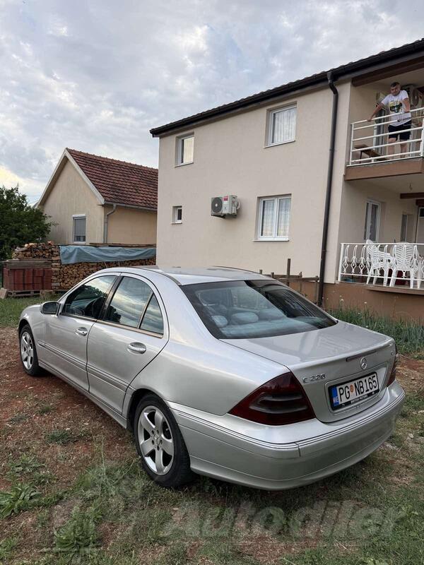 Mercedes Benz - C 220 - C220CDI