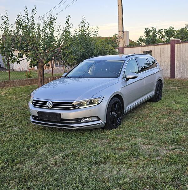 Volkswagen - Passat - 8 DSG Ergo Comfort