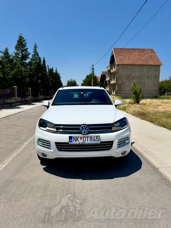Volkswagen - Touareg - 3.0 tdi