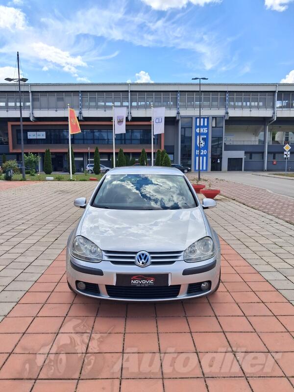 Volkswagen - Golf 5 - 1.9 tdi