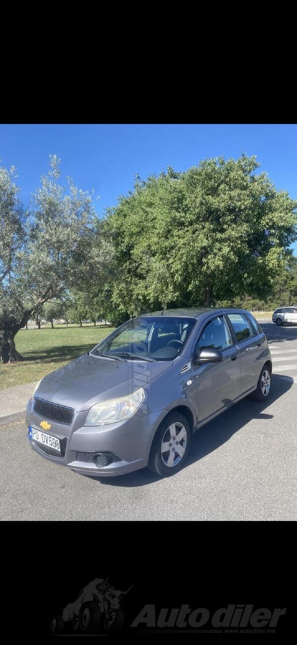 Chevrolet - Aveo - 1400