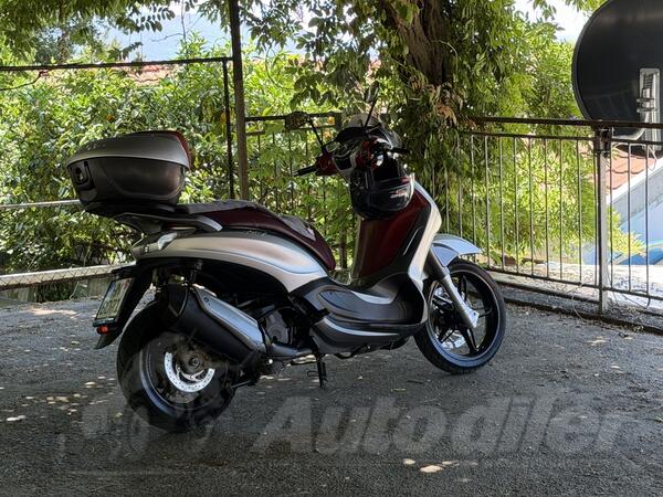 Piaggio - 350sport